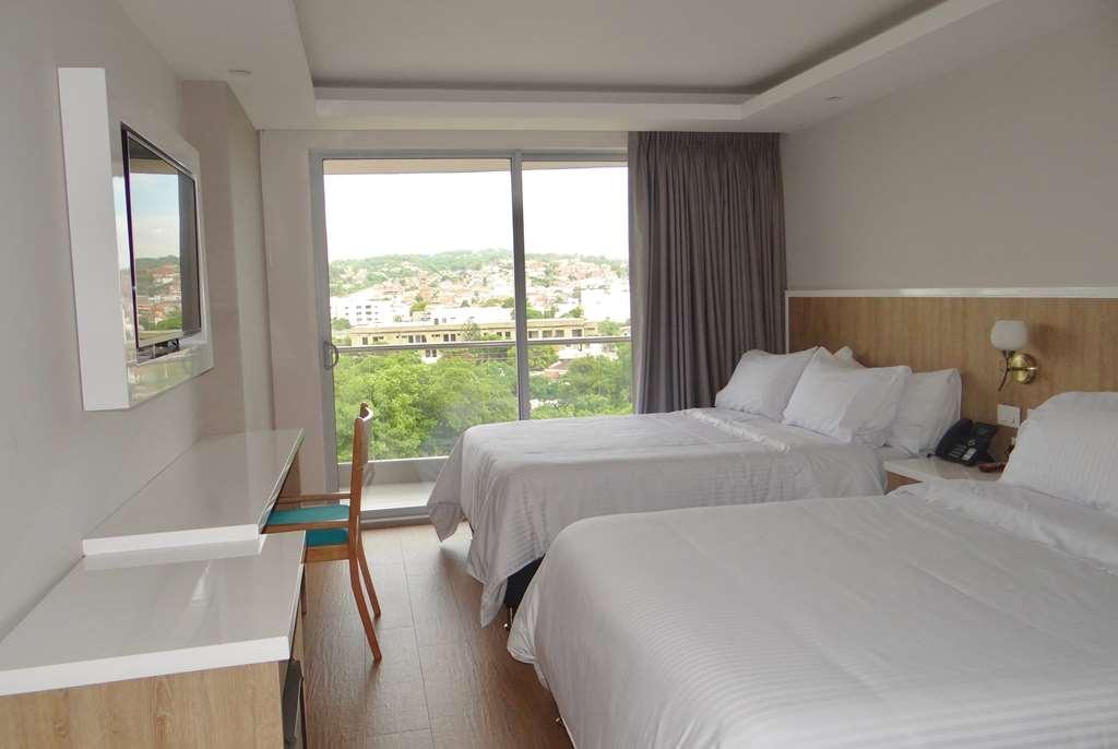 فندق Wyndham Garden Cartagena الغرفة الصورة