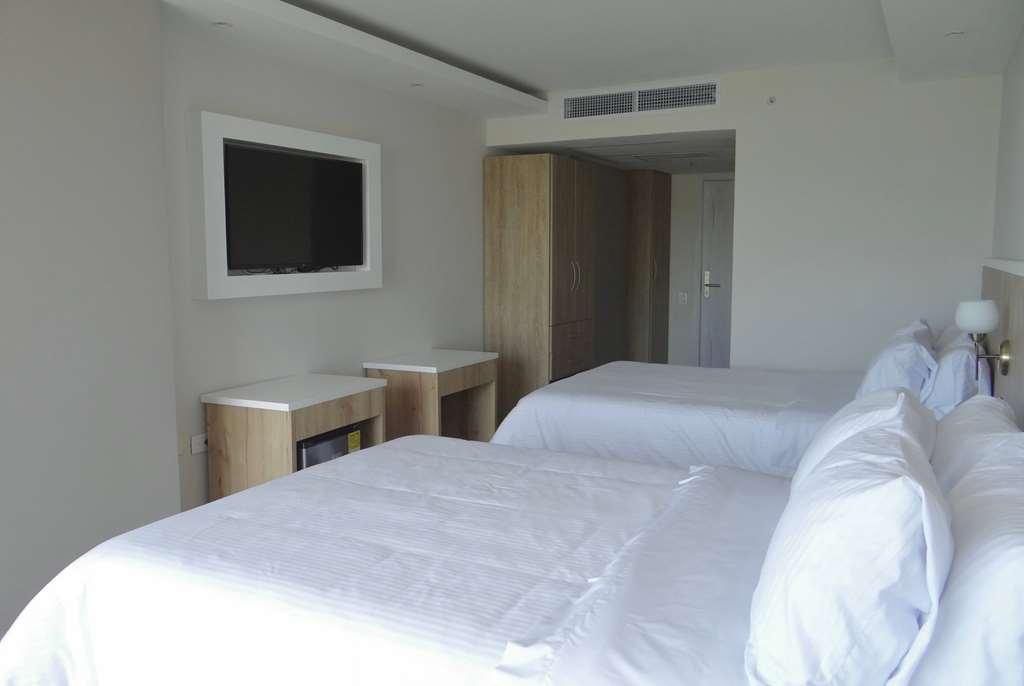 فندق Wyndham Garden Cartagena الغرفة الصورة